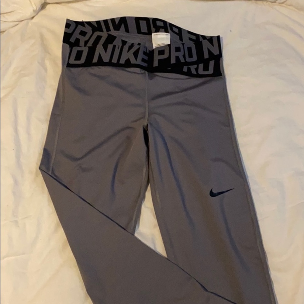 7/8 Nike Pro leggings